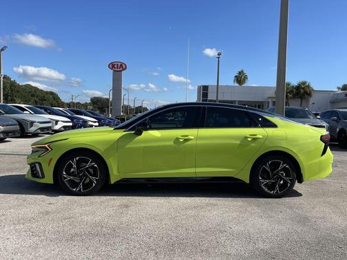 2025 Kia K5 GT-Line