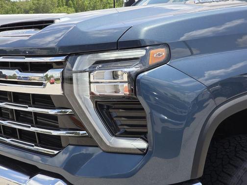 2025 Chevrolet Silverado 2500 LTZ