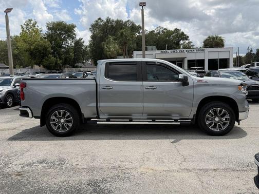 Sterling Gray Metallic 2023 Chevrolet Silverado 1500 LT