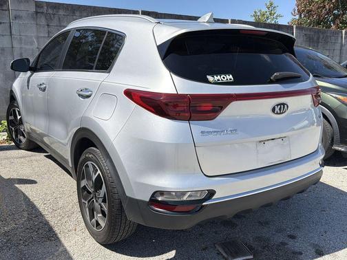 Sparkling Silver 2021 Kia Sportage EX
