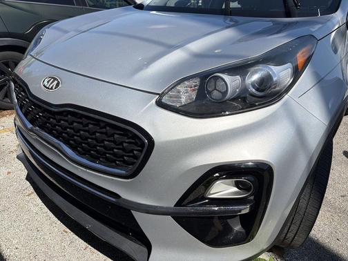 Sparkling Silver 2021 Kia Sportage EX