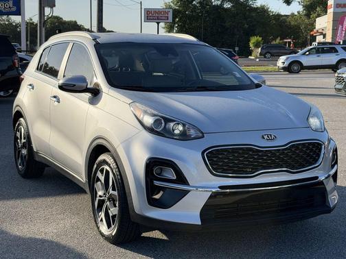 Sparkling Silver 2021 Kia Sportage EX
