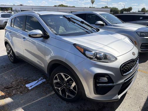Sparkling Silver 2021 Kia Sportage EX