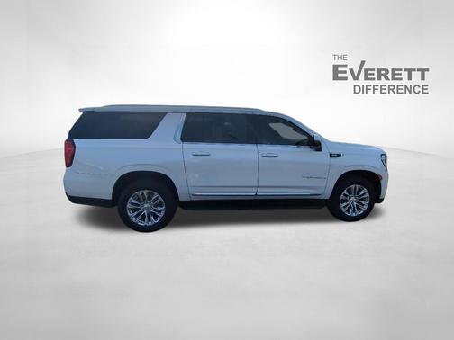 White Frost Tricoat 2021 GMC Yukon XL SLT