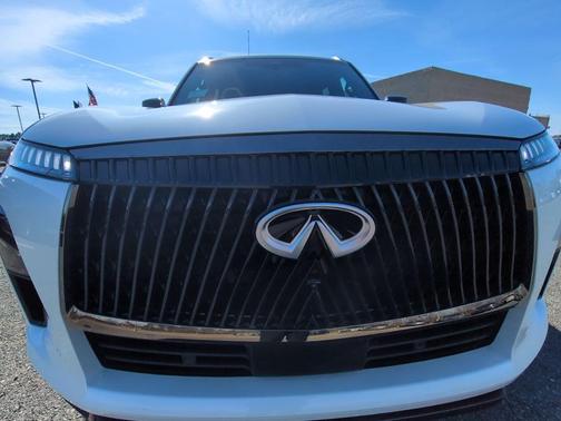 2026 INFINITI QX80 AUTOGRAPH AWD