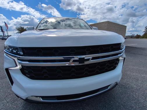 2021 Chevrolet Suburban LS