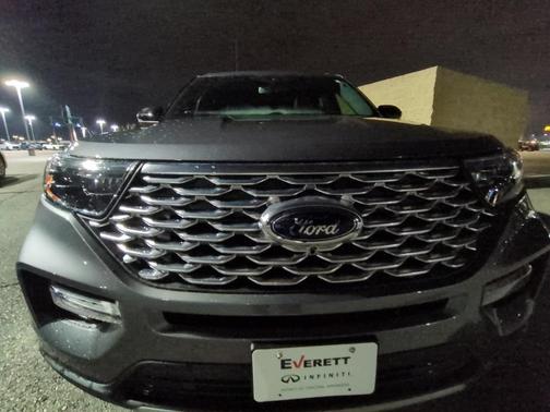 2022 Ford Explorer Platinum