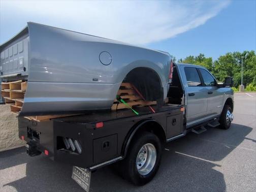2024 RAM 3500 Big Horn Crew Cab 4x4 8' Box