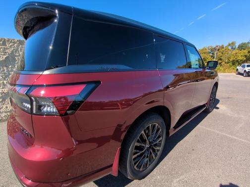 2026 INFINITI QX80 AUTOGRAPH AWD