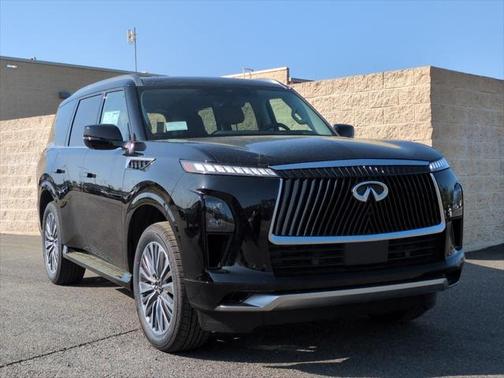 2025 INFINITI QX80 Luxe
