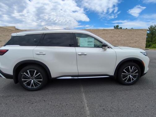 2025 INFINITI QX60 SENSORY