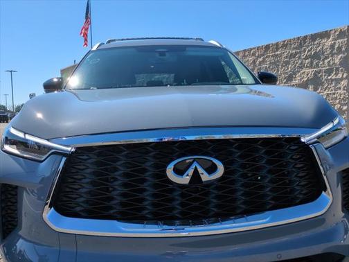 2025 INFINITI QX60 SENSORY