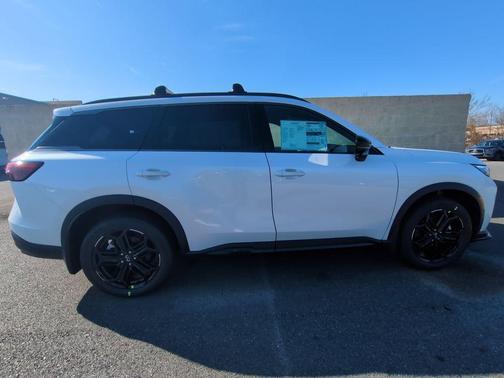 2026 INFINITI QX60 Base