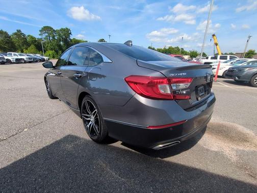 Modern Steel Metallic 2021 Honda Accord Touring 2.0T