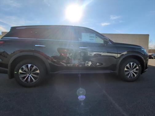 2025 INFINITI QX60 Pure