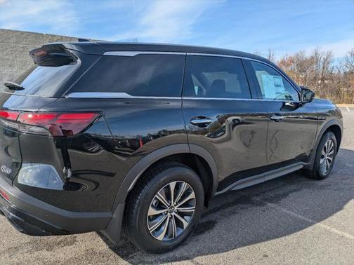 2025 INFINITI QX60 Pure
