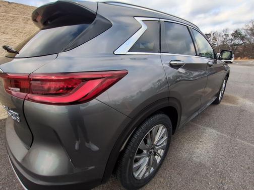 2024 INFINITI QX50 LUXE AWD