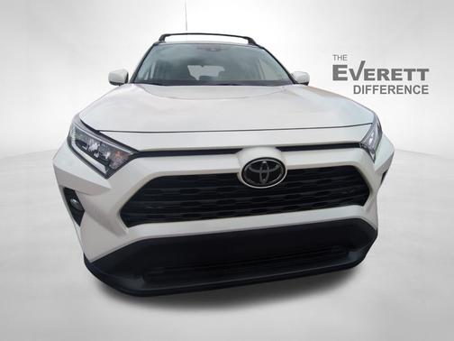 Blizzard Pearl 2021 Toyota RAV4 XLE Premium