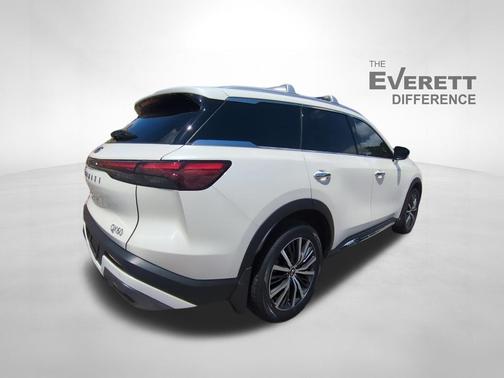 Majestic White 2025 INFINITI QX60 SENSORY