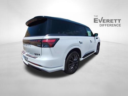 Radiant White/Black Obsidian 2027 INFINITI QX80 AUTOGRAPH