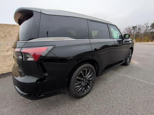 2026 INFINITI QX80 AUTOGRAPH AWD