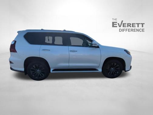 Starfire Pearl 2022 Lexus GX 460 Luxury