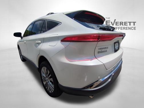 Blizzard Pearl 2021 Toyota Venza Limited
