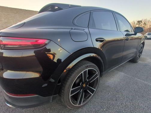 2021 Porsche Cayenne Cayenne