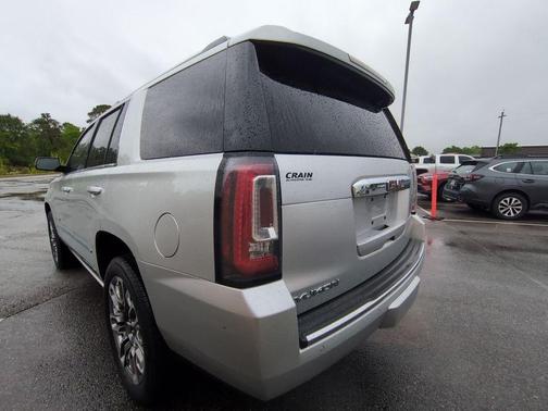 Quicksilver Metallic 2018 GMC Yukon Denali