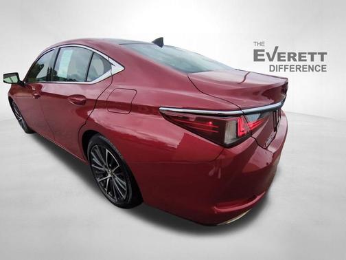 Matador Red Mica 2024 Lexus ES 350 Base