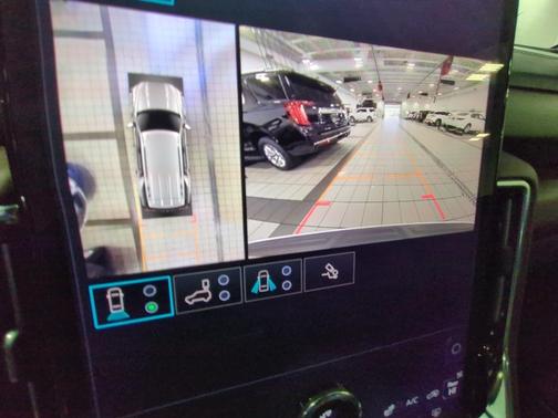 2025 GMC Yukon Denali Ultimate