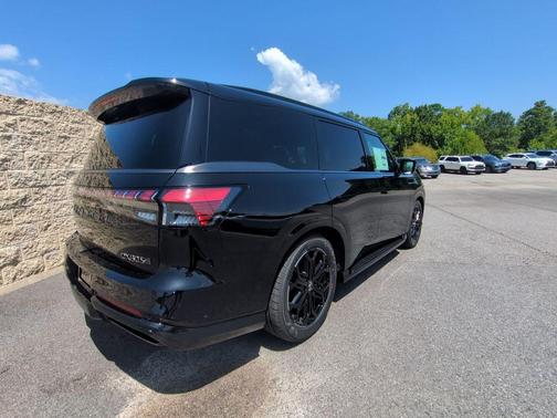 Mineral Black 2027 INFINITI QX80 SPORT