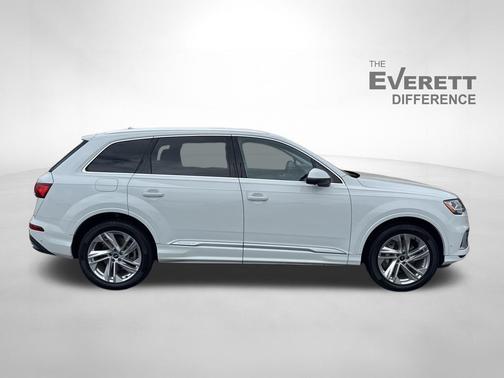Carrara White 2021 Audi Q7 45 Premium Plus