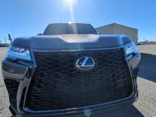 2024 Lexus LX 600 F SPORT