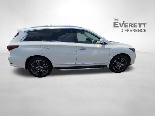 Majestic White 2017 INFINITI QX60 Base