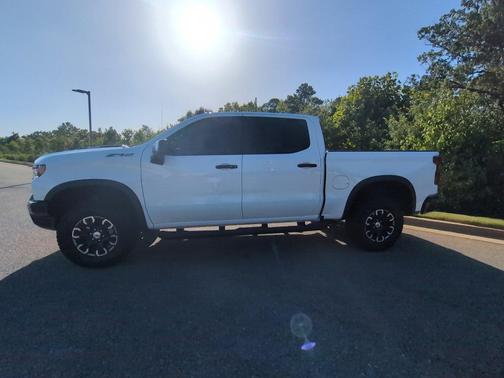 Summit White 2026 Chevrolet Silverado 1500 ZR2
