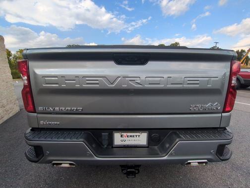 Sterling Gray Metallic 2024 Chevrolet Silverado 1500 High Country