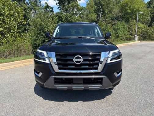 Super Black 2024 Nissan Armada SV