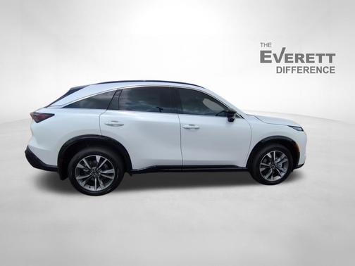 Radiant White 2027 INFINITI QX65 LUXE