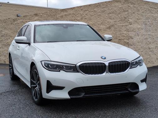 2022 BMW 330 330i
