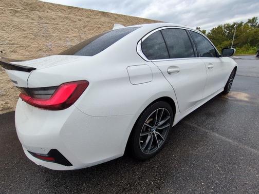 2022 BMW 330 330i
