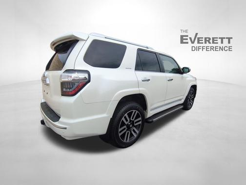 Blizzard Pearl 2017 Toyota 4Runner Limited