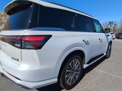 2025 INFINITI QX80 SENSORY AWD