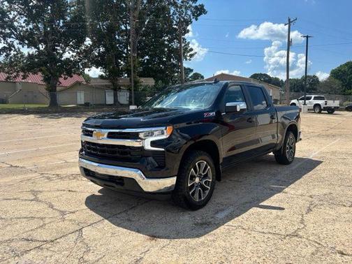 Black 2024 Chevrolet Silverado 1500 LT