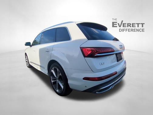 2021 Audi Q7 55 Prestige