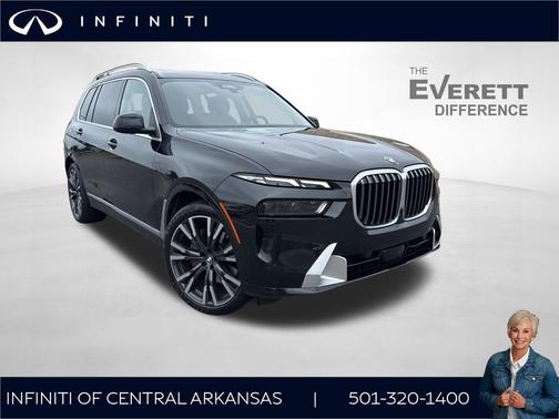 Black Sapphire Metallic 2024 BMW X7 xDrive40i