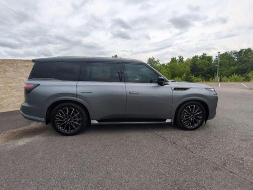 Dynamic Metal/Black Obsidian 2026 INFINITI QX80 AUTOGRAPH AWD