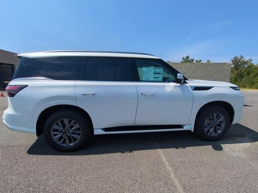2026 INFINITI QX80 PURE AWD