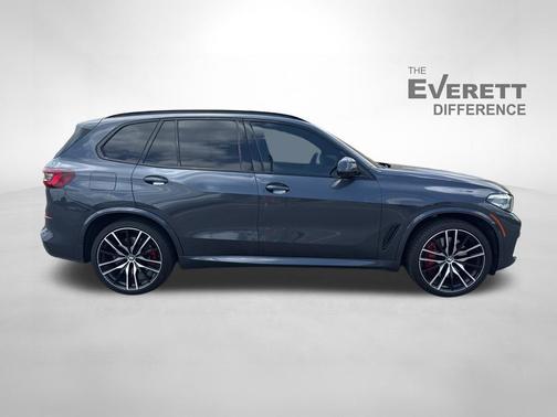 Arctic Gray Metallic 2021 BMW X5 M50i