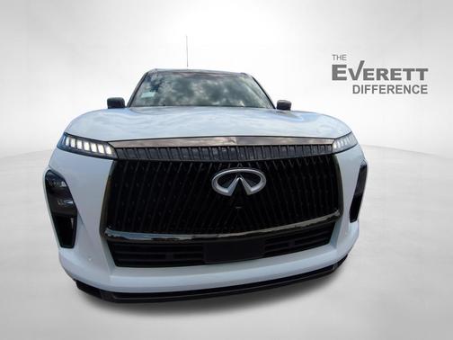 Radiant White/Black Obsidian 2027 INFINITI QX80 AUTOGRAPH